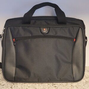 Wenger Swiss Army Computer Bag With Adjustable Shoulder Strap